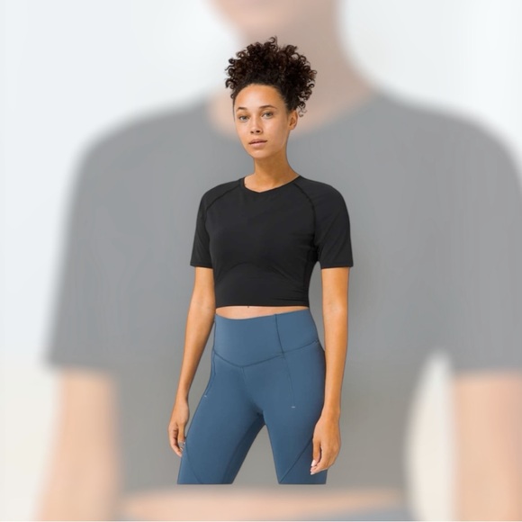 Lululemon Fine Force Short Sleeve
Black - Picture 1 of 7